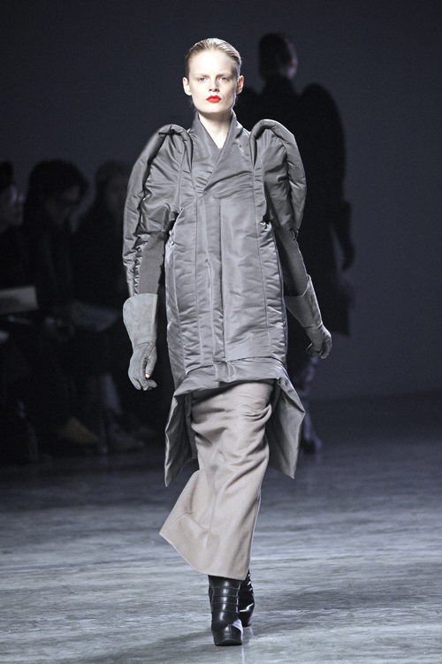 リック・オウエンス(Rick Owens) 2011-12年秋冬ウィメンズコレクション  - 写真33