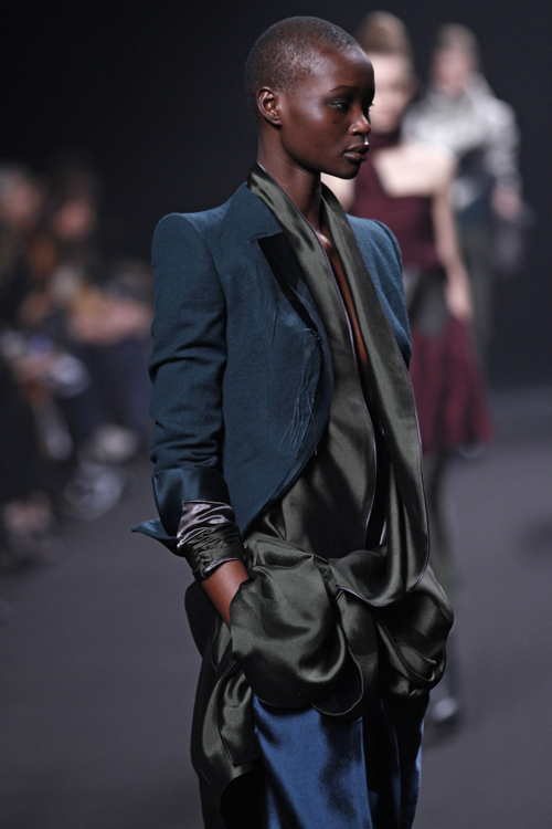 ハイダー アッカーマン(HAIDER ACKERMANN) 2011-12年秋冬ウィメンズコレクション  - 写真41