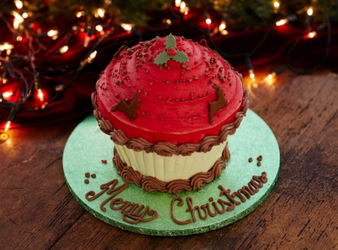 ロンドン発「ローラズ・カップケーキ」からクリスマス限定商品 - パーティ向け巨大カップケーキも｜写真4