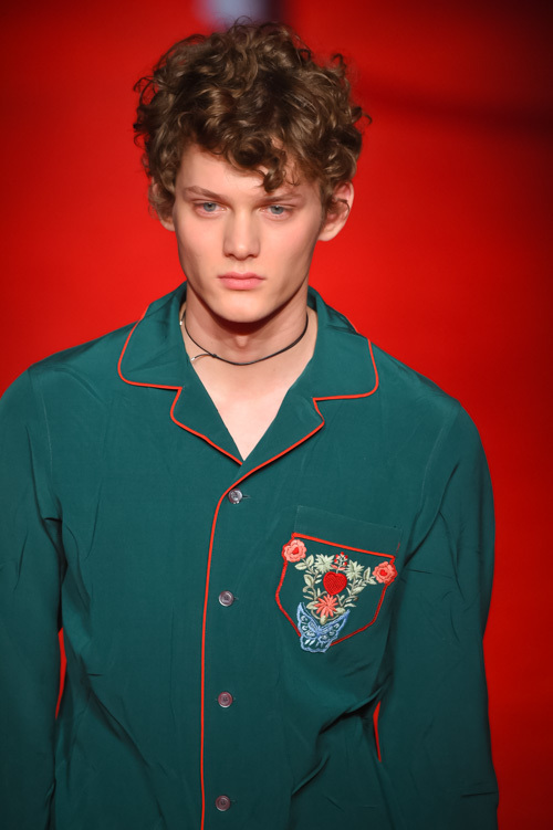 グッチ(GUCCI) 2016-17年秋冬 ウィメンズ&メンズコレクション ディテール - 写真16