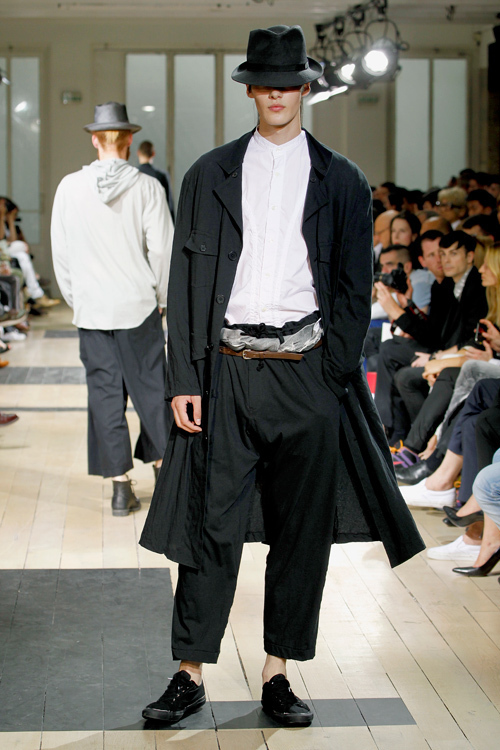 ヨウジヤマモト(Yohji Yamamoto) 2012年春夏メンズコレクション  - 写真6