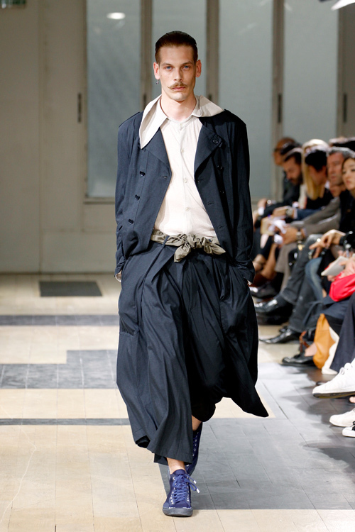 ヨウジヤマモト(Yohji Yamamoto) 2012年春夏メンズコレクション  - 写真8