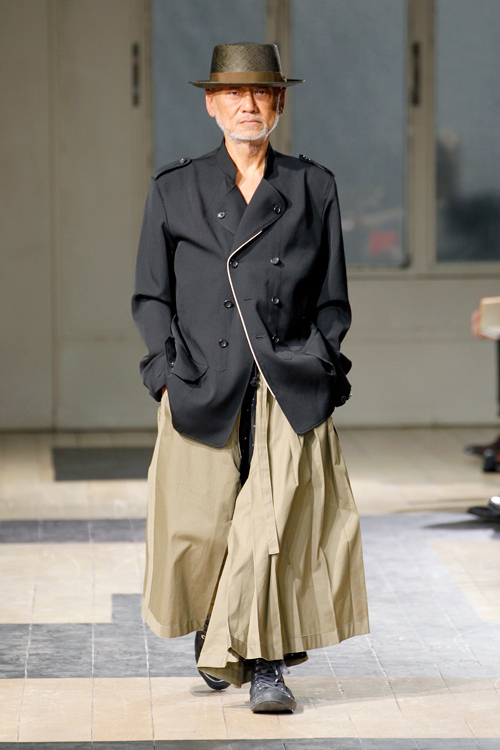 ヨウジヤマモト(Yohji Yamamoto) 2012年春夏メンズコレクション  - 写真42