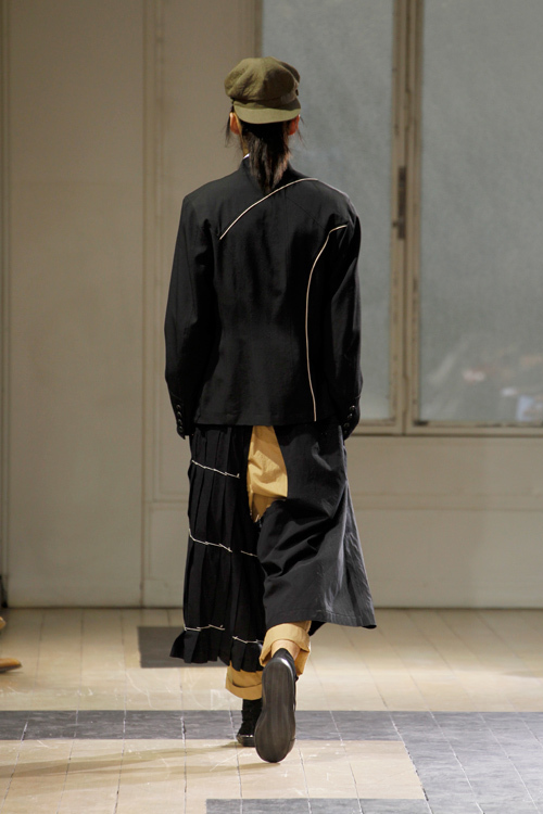 ヨウジヤマモト(Yohji Yamamoto) 2012年春夏メンズコレクション  - 写真54