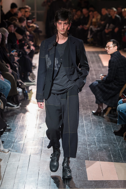 ヨウジヤマモト(Yohji Yamamoto) 2016-17年秋冬 メンズコレクション  - 写真49