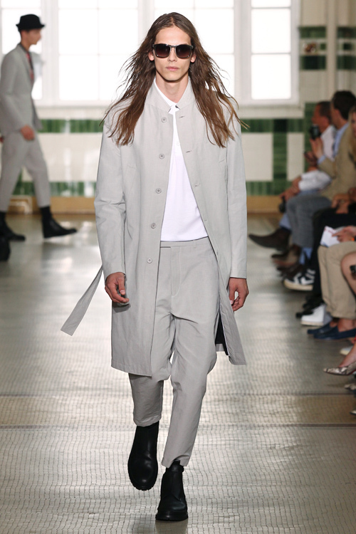 クリスヴァンアッシュ(KRISVANASSCHE) 2012年春夏メンズコレクション  - 写真19