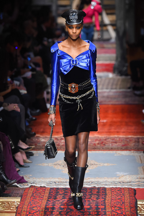 モスキーノ(MOSCHINO) 2016-17年秋冬 ウィメンズコレクション  - 写真21