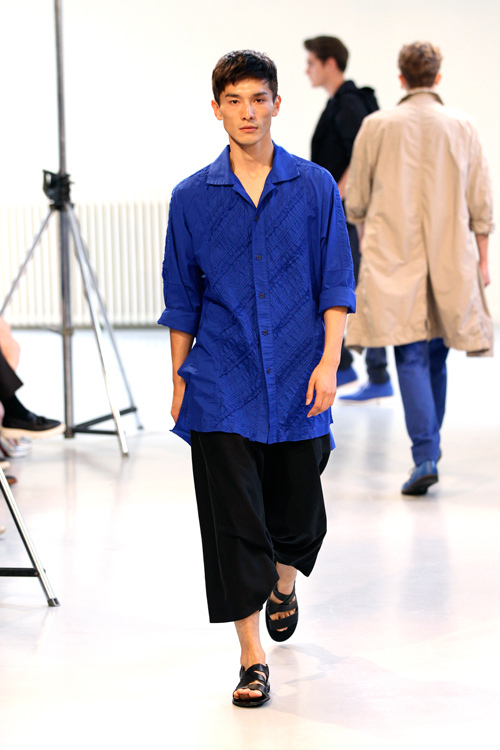 イッセイ ミヤケ メン(ISSEY MIYAKE MEN) 2012年春夏メンズコレクション  - 写真17