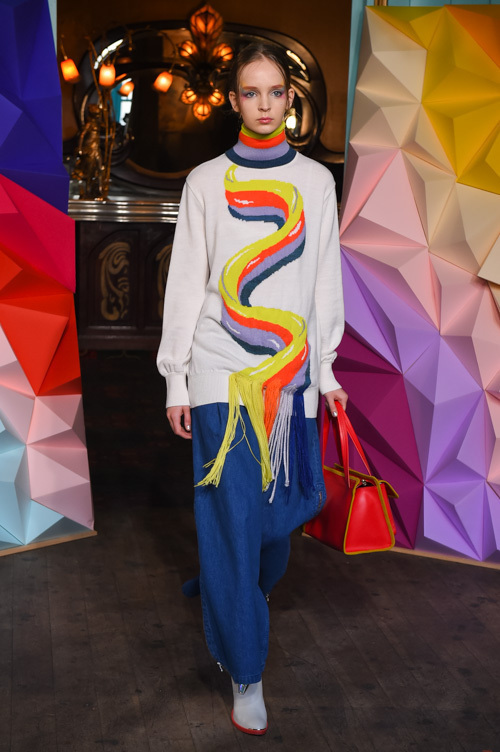 ツモリチサト(TSUMORI CHISATO) 2016-17年秋冬 ウィメンズコレクション  - 写真26