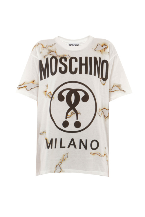 モスキーノ(MOSCHINO) 喫煙｜写真1