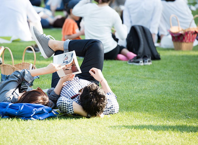 東京ミッドタウンのGWイベント「オープン ザ パーク」新緑の下、読書＆ヨガ、そしてハイボールを｜写真7