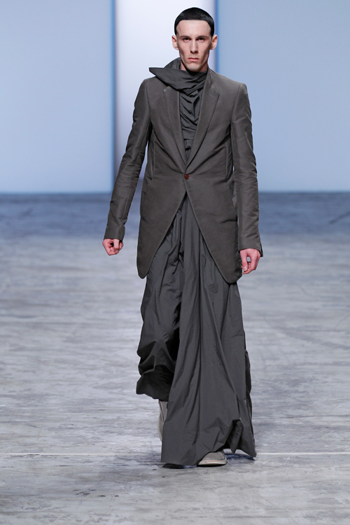 リック・オウエンス(Rick Owens) 2012年春夏メンズコレクション  - 写真1