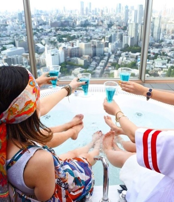 街中がフェス会場！世界のスパークリングワイン100種を楽しむ街フェスが、首都圏・関西・福岡に｜写真13