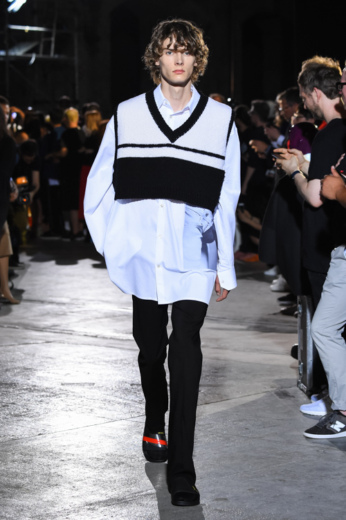 ラフ シモンズ(RAF SIMONS) 2017年春夏メンズコレクション シルエット - 写真21