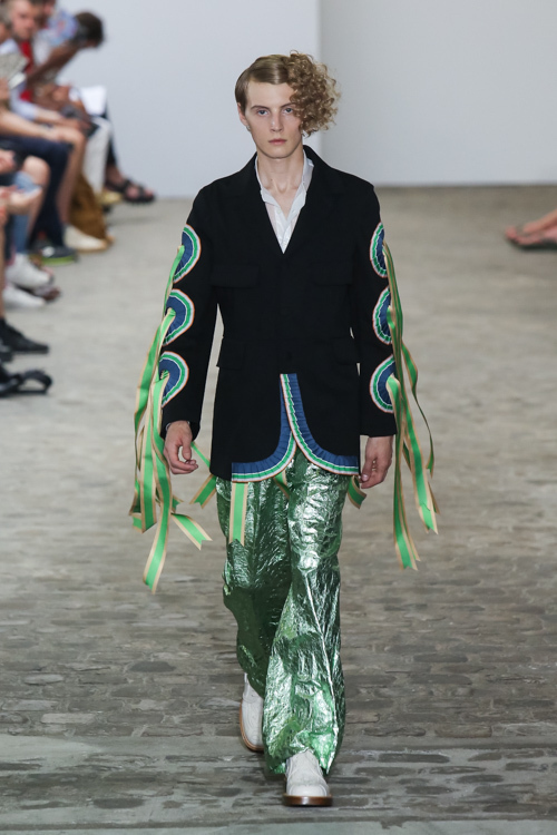 ウォルター ヴァン ベイレンドンク(Walter Van Beirendonck) 2017年春夏メンズコレクション  - 写真20