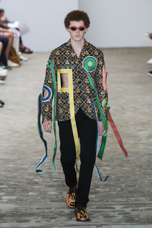 ウォルター ヴァン ベイレンドンク(Walter Van Beirendonck) 2017年春夏メンズコレクション  - 写真39