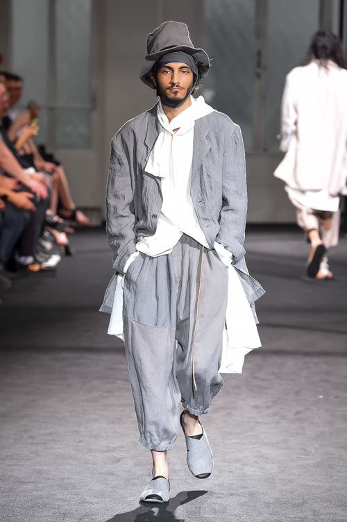 ヨウジヤマモト(Yohji Yamamoto) 2017年春夏メンズコレクション  - 写真15