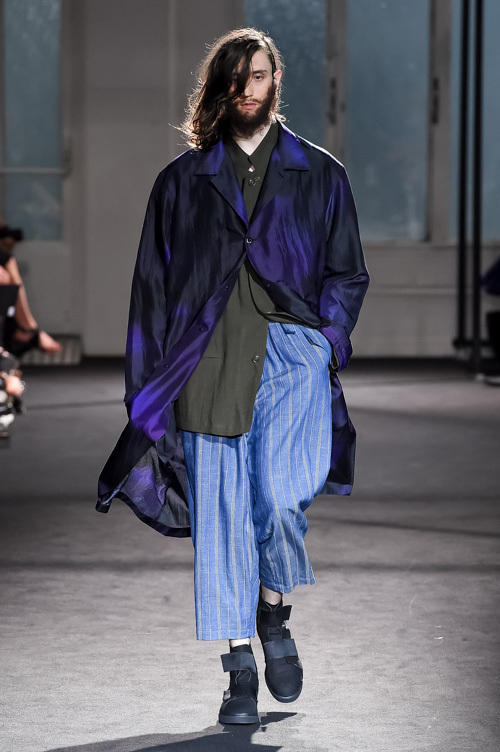 ヨウジヤマモト(Yohji Yamamoto) 2017年春夏メンズコレクション  - 写真45