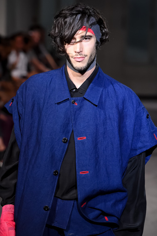 ヨウジヤマモト(Yohji Yamamoto) 2017年春夏メンズコレクション  - 写真49