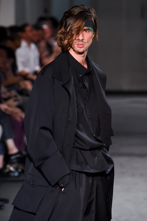 ヨウジヤマモト(Yohji Yamamoto) 2017年春夏メンズコレクション  - 写真54