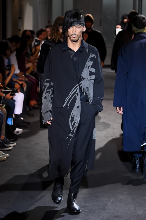 ヨウジヤマモト(Yohji Yamamoto) 2017年春夏メンズコレクション  - 写真67