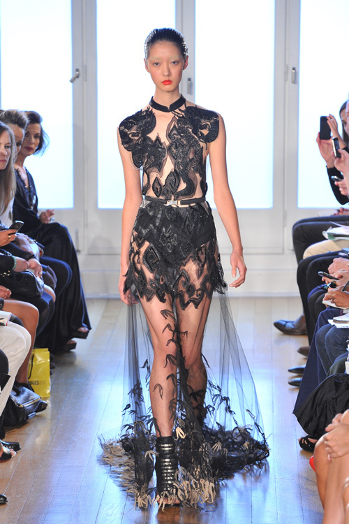 ジュリアン マクドナルド(Julien Macdonald) 2012年春夏ウィメンズコレクション  - 写真34