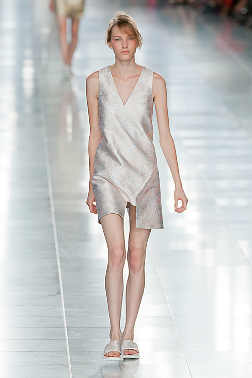 クリストファー ケイン(Christopher Kane) 2012年春夏ウィメンズコレクション  - 写真3