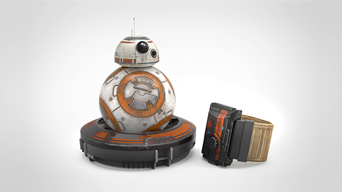 スフィロ社が「フォースバンド」開発、BB-8を“フォース”で制御するウェアラブルデバイス｜写真1