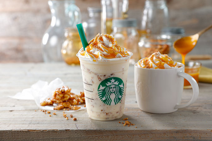 スターバックス(Starbucks Coffee) ゴールデン メイプル フラペチーノ with キャンディ ウォルナッツ｜写真3