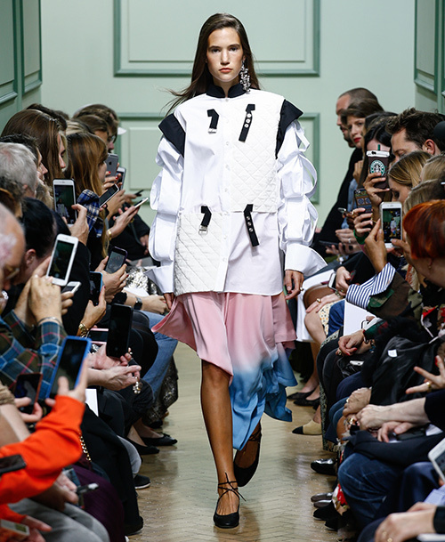 JW アンダーソン(JW Anderson) 2017年春夏ウィメンズコレクション  - 写真7