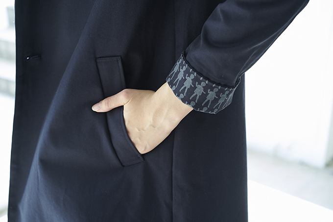 ミントデザインズから、“コーヒーハウスの制服”をイメージしたエプロンや白シャツ｜写真15