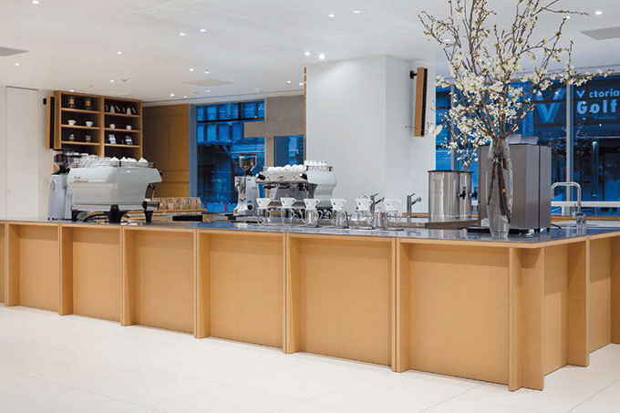 ブルーボトルコーヒー(BLUE BOTTLE COFFEE) FOOD&TIME ISETAN｜写真2