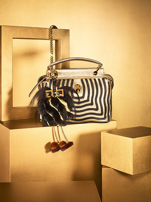 フェンディ(FENDI) ドットコム ピーカブー｜写真2