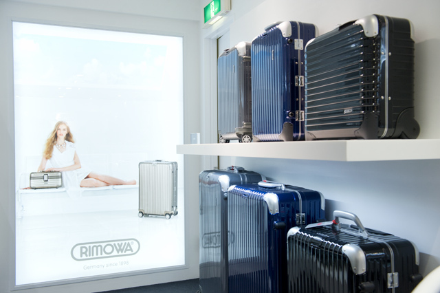 リモワ(RIMOWA) リモワ銀座店｜写真8