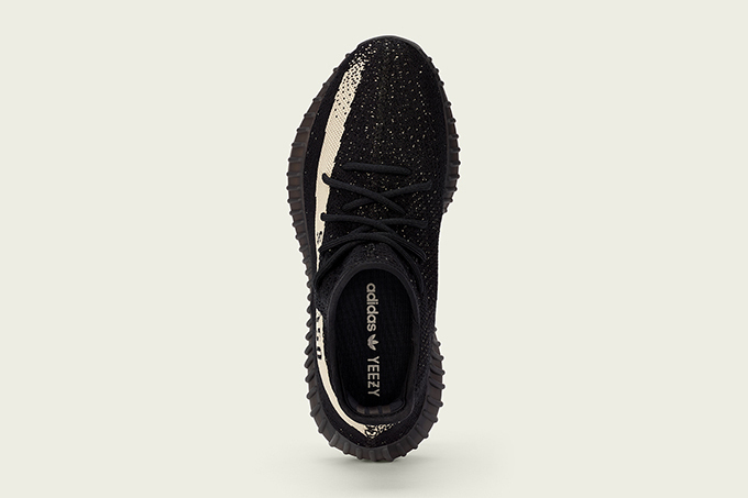 アディダス オリジナルス(adidas Originals) YEEZY BOOST 350 V2｜写真2