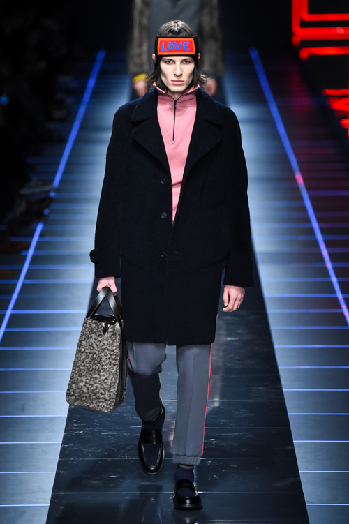 フェンディ(FENDI) 2017-18年秋冬メンズコレクション  - 写真12