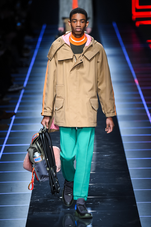 フェンディ(FENDI) 2017-18年秋冬メンズコレクション  - 写真35