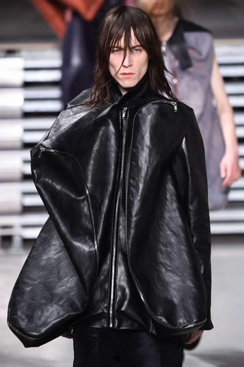 リック・オウエンス(Rick Owens) 2017-18年秋冬メンズコレクション  - 写真19