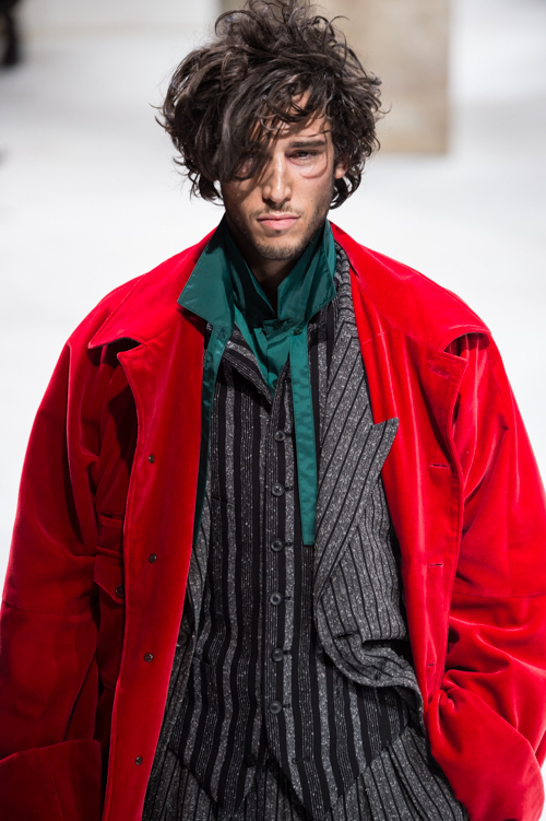 ヨウジヤマモト(Yohji Yamamoto) 2017-18年秋冬メンズコレクション  - 写真43