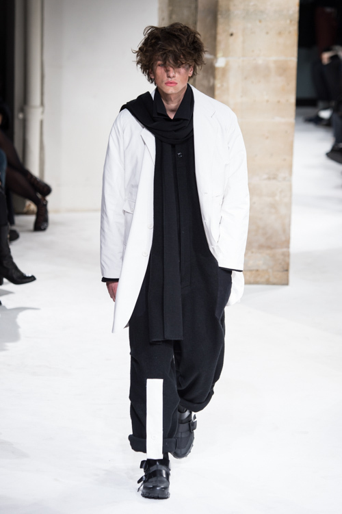 ヨウジヤマモト(Yohji Yamamoto) 2017-18年秋冬メンズコレクション  - 写真64