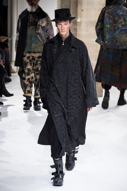 ヨウジヤマモト(Yohji Yamamoto) 2017-18年秋冬メンズコレクション シルエット - 写真38