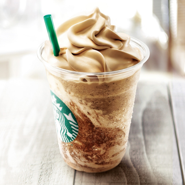 スターバックス(Starbucks Coffee) コーヒー & クリーム フラペチーノ with コーヒー クリーム スワール｜写真1