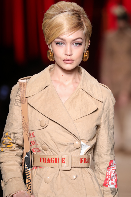 モスキーノ(MOSCHINO) 2017-18年秋冬ウィメンズコレクション  - 写真4