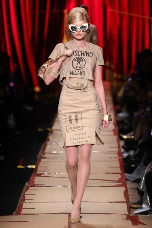 モスキーノ(MOSCHINO) 2017-18年秋冬ウィメンズコレクション  - 写真13