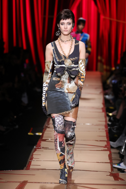 モスキーノ(MOSCHINO) 2017-18年秋冬ウィメンズコレクション  - 写真59