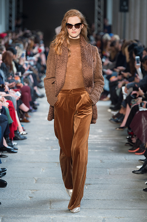 マックスマーラ(Max Mara) 2017-18年秋冬ウィメンズコレクション  - 写真12