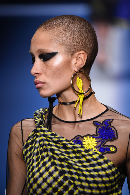 ヴェルサーチェ(VERSACE) 2017-18年秋冬ウィメンズコレクション  - 写真51