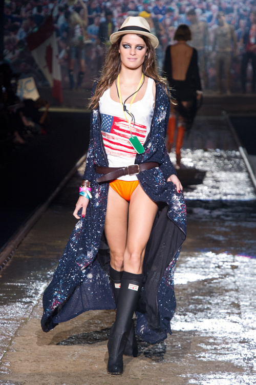 ディースクエアード(DSQUARED2) Dsquared2 Tokyo｜写真2