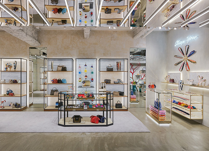 フェンディ(FENDI) フェンディ 表参道店｜写真15