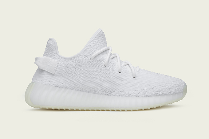 アディダス(adidas) YEEZY BOOST 350 V2｜写真1